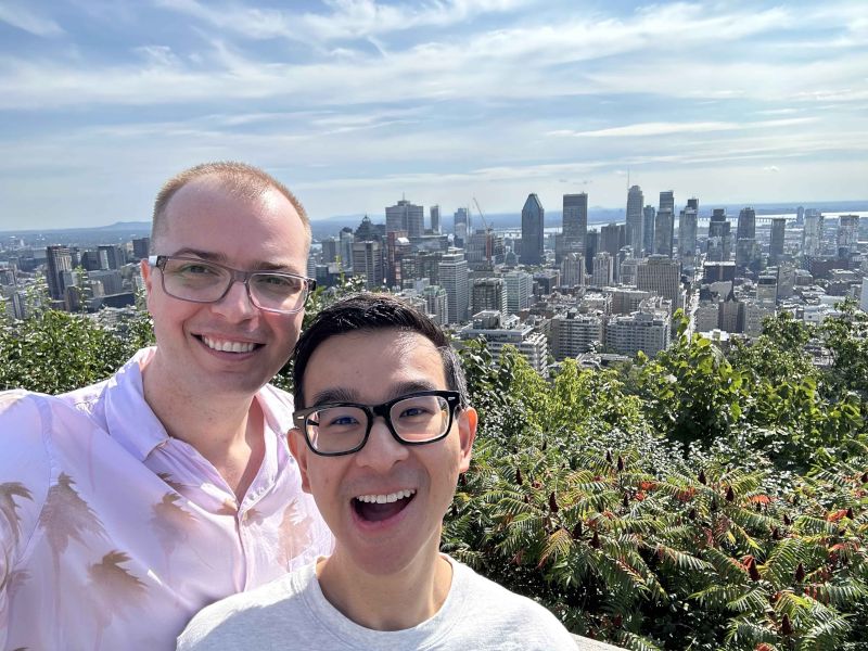 Hiking Mount Royal in Montreal